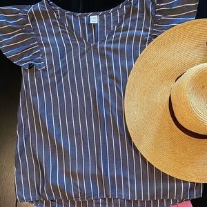 Old Navy Gray stripe top size small